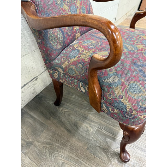 Late 20th Century Vintage Queen Anne Style Gooseneck Arm Mahogany Library Chair For Sale - Image 5 of 13
