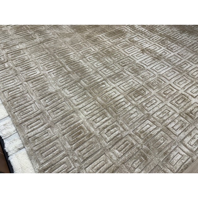 Textile Rh Rajouri Silk & Wool Rug – 12' × 15' Wheat | Hand-Knotted Silk & Wool | Nepalese Artisan Construction For Sale - Image 7 of 18