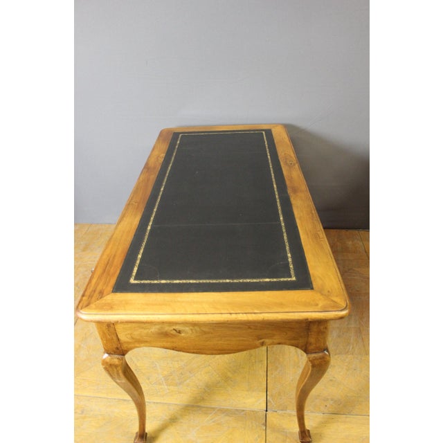 Louis XV Leather Walnut Desk, 1800s For Sale - Image 4 of 13