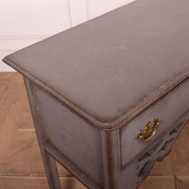 Antique English Cabriole Leg Dresser, 1790 For Sale - Image 9 of 12