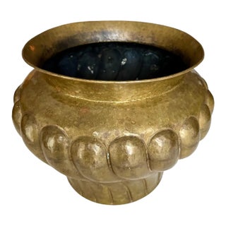 Italian Hammered Brass Scalloped Jardinière Planter For Sale