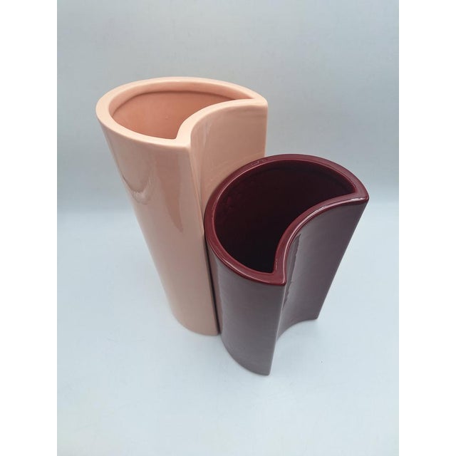 Mid-Century Modern V-Bol Vases in Glazed Clay by Zaven for Zanotta, 1990s, Set of 2 For Sale - Image 3 of 12