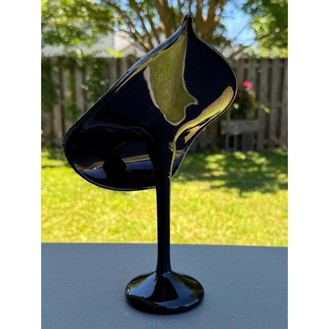 Purple 1980s Stuart Abelman Iridescent Studio Art Glass "Jack in the Pulpit" Vase For Sale - Image 8 of 14