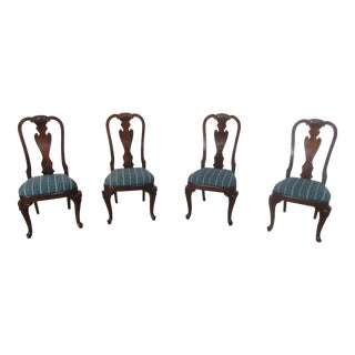 1990s Set of 4 Solid Cherry Queen Anne Chairs Dining For Sale