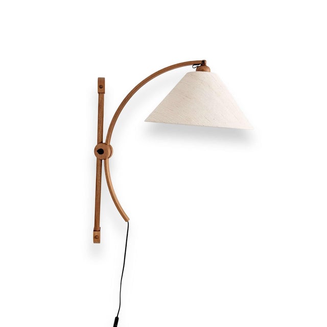 Mid-Century Modern Mid-Century Wall Lamp in Teak from Domus, 1970s For Sale - Image 3 of 9