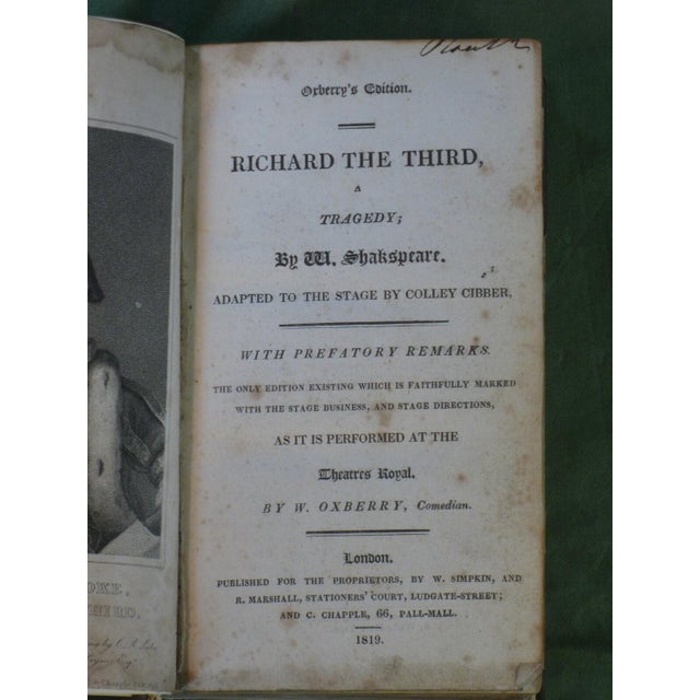 This rare edition of Oxberry's English Dama is a must-have for any collector of antique books. With its fine binding and...