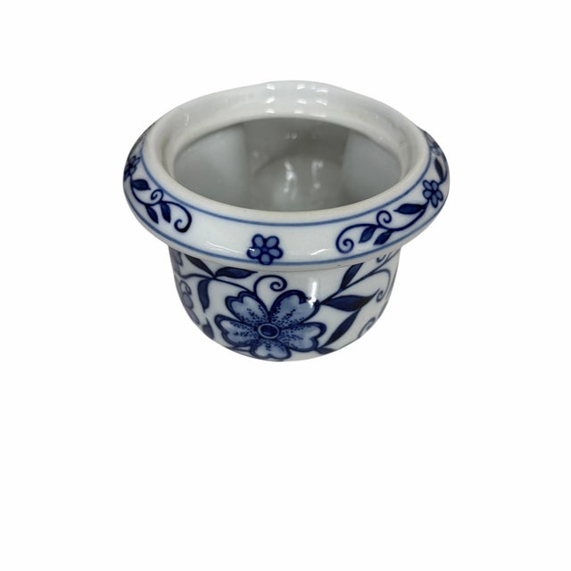 Vintage 1990s Blue and White Double Planter For Sale - Image 4 of 7