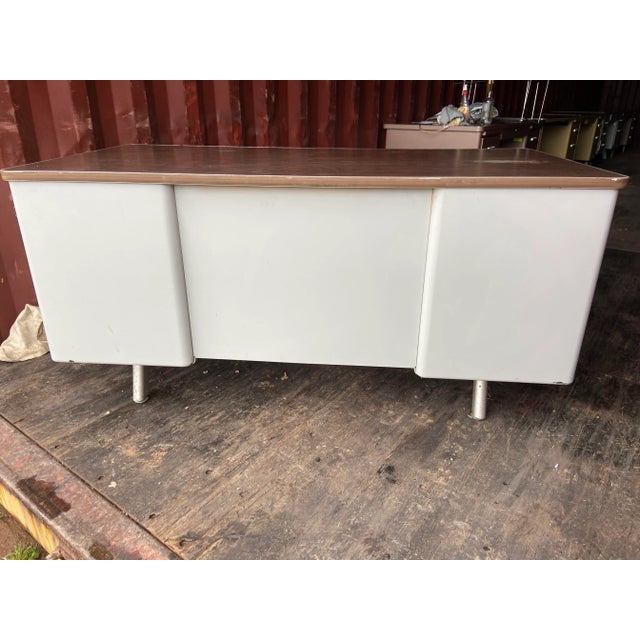Mid-Century Modern Vintage Mid Century Modern Metal Tanker Desk For Sale - Image 3 of 10