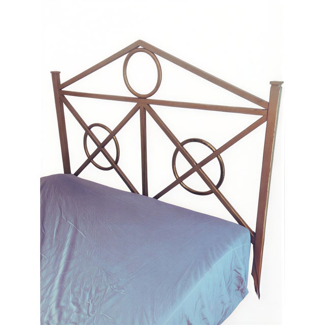 Last Call! 1980s Architectural Gilt Metal Double Bed – Heavy-Duty Designer Statement Frame For Sale - Image 4 of 13