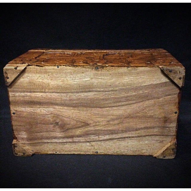 Mid 20th Century Hand-Carved Bas-Relief Storage or Jewelry Box For Sale - Image 10 of 11