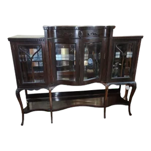 1900s Edward VII Serpentine Mahogany Display Cabinet