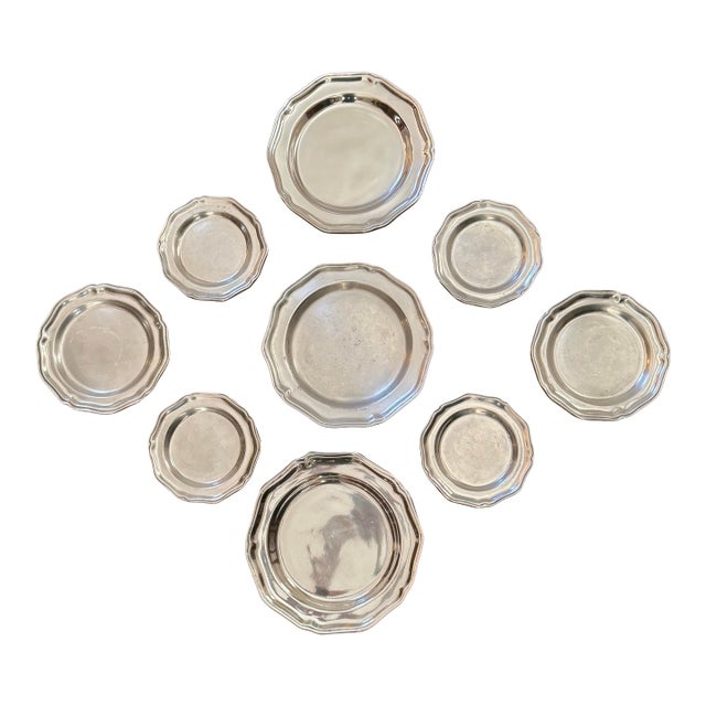 Vintage Pewter Plates- Plate Wall Set of 9 For Sale
