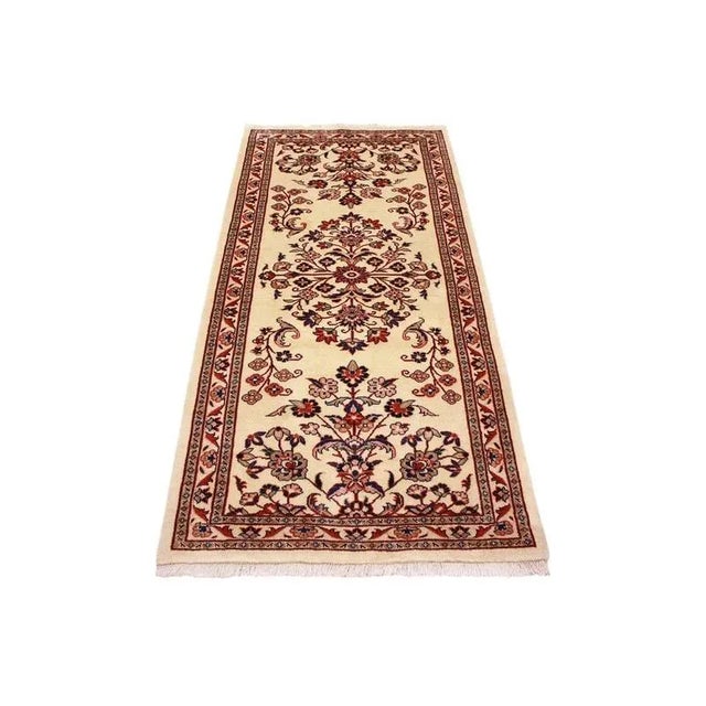 Middle Eastern Hand-Knotted Sarough Rug For Sale - Image 3 of 11
