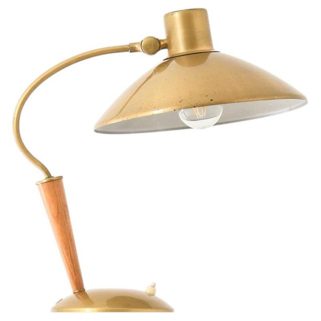 Wood Scandinavian Modern Table Lamp in Brass and Wood, 1940s For Sale - Image 7 of 7