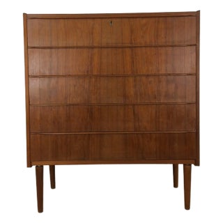 Scandinavian Modern Teak Five Drawer Chest With Lock & Key and Tapered Legs For Sale