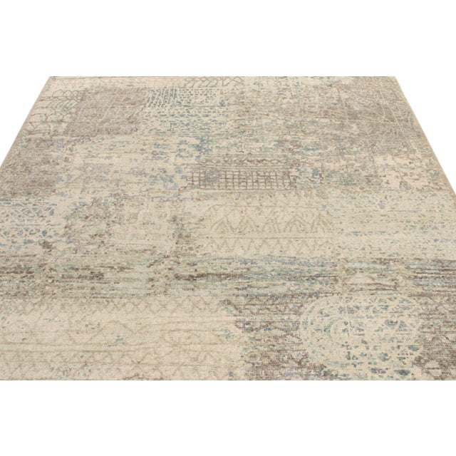 Rug & Kilim Distressed Style Modern Rug in Silver-Gray, Blue Abstract Pattern by Rug & Kilim For Sale - Image 4 of 6