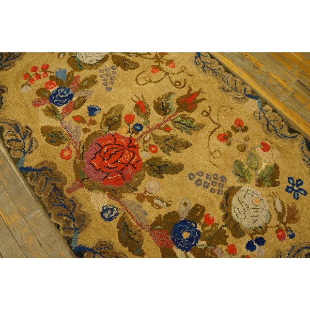 American 1880s Tan Camel Floral Folk Art Antique American Hooked Rug 3' X 5'5" Knotted Wool Carpet For Sale - Image 3 of 6