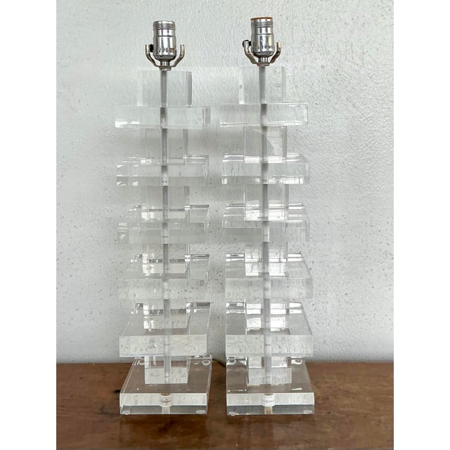 Mid-Century Modern Vintage Stacked Lucite Blocks Lamps - A Pair For Sale - Image 3 of 12