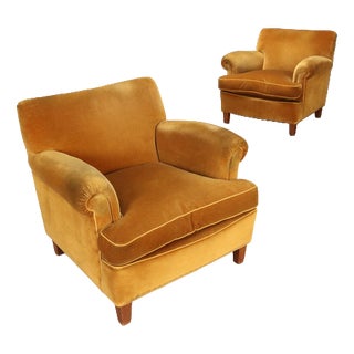 Vintage Armchairs in Velvet, Italy, 1950s, Set of 2 For Sale