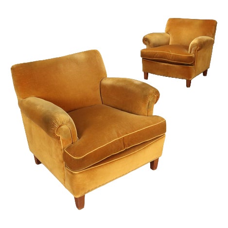 Vintage Armchairs in Velvet, Italy, 1950s, Set of 2 For Sale