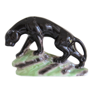 1950s Mid-Century Modern Black Panther Ceramic Sculpture – Glossy Art Pottery Jaguar on Rock Base