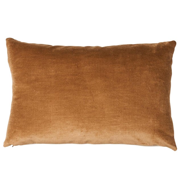 This pillow features Temara Embroidered Print with a knife edge finish. This exotic beauty is printed by hand on a linen-...