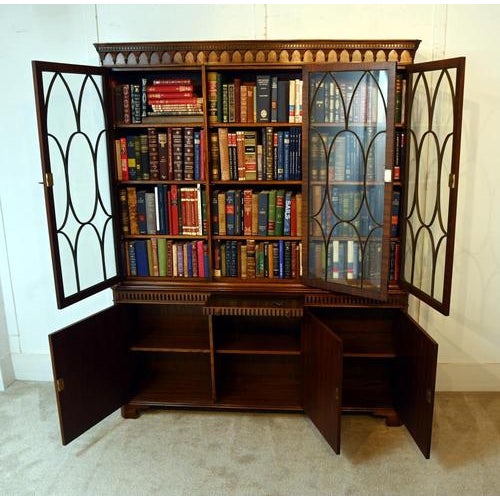 Georgian Revival Mahogany Bookcase from Bevan and Funnell, 1910s For Sale - Image 6 of 17
