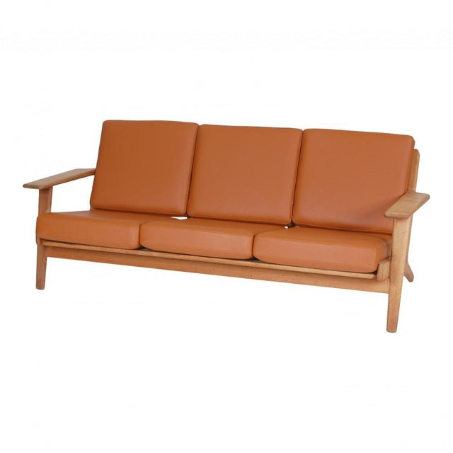 Warranty: 2 years designer: hans wegner manufacturer: getama model: ge-290/3 measurements: h: 75, w: 182 d: 87, sh: 30 cm...