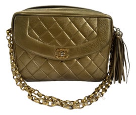 Example of Shoulder Bags