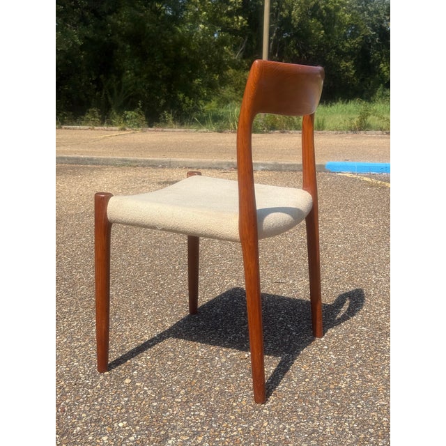 1960s 1960s Ansager Møbler Teak Dining Table and Set of Møller 77 Dining Chairs - Set of 5 For Sale - Image 5 of 12