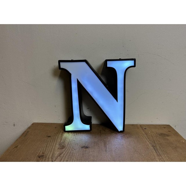 Vintage Illuminated Letter N, 1970s For Sale - Image 15 of 17
