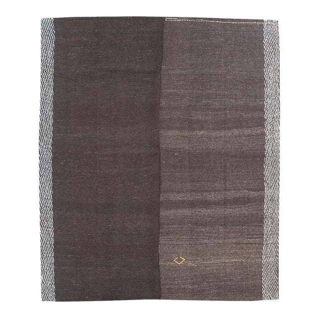 Galerie Shabab Collection Mid-20th Century Turkish Flatweave Kilim Room Size Carpet For Sale