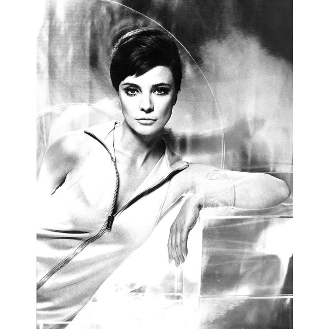 Black "Skrebneski: Five Beautiful Women" 1987 For Sale - Image 8 of 12