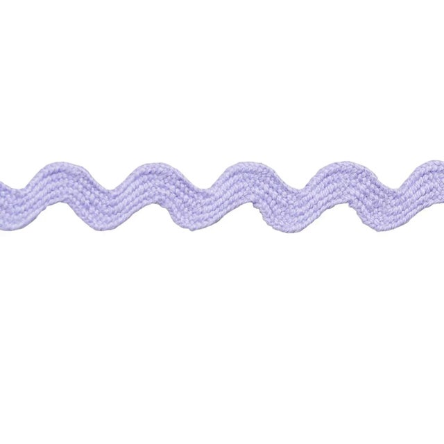 Contemporary Sample - Schumacher Ric Rac Tape Small Tape in Lilac For Sale - Image 3 of 3