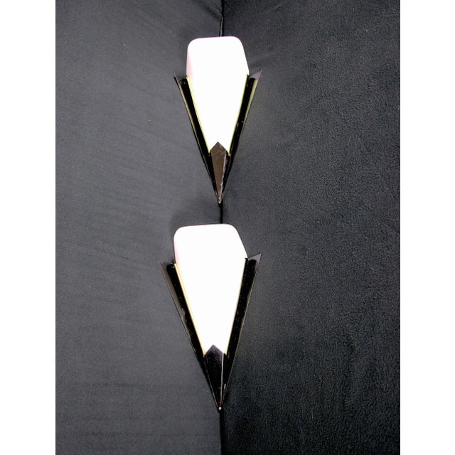 Mid-Century Modern Perspex & Black Metal Wall Lamps, Mid-Century France - a Pair For Sale - Image 3 of 9
