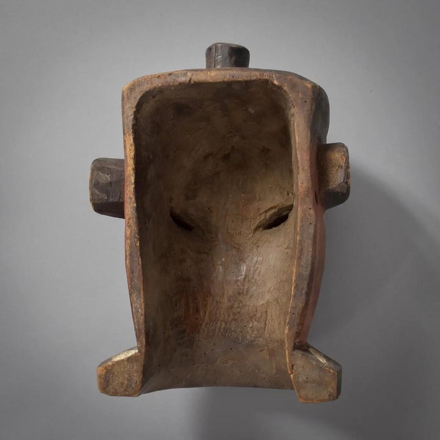 Early 20th Century Pende Mask For Sale - Image 11 of 11