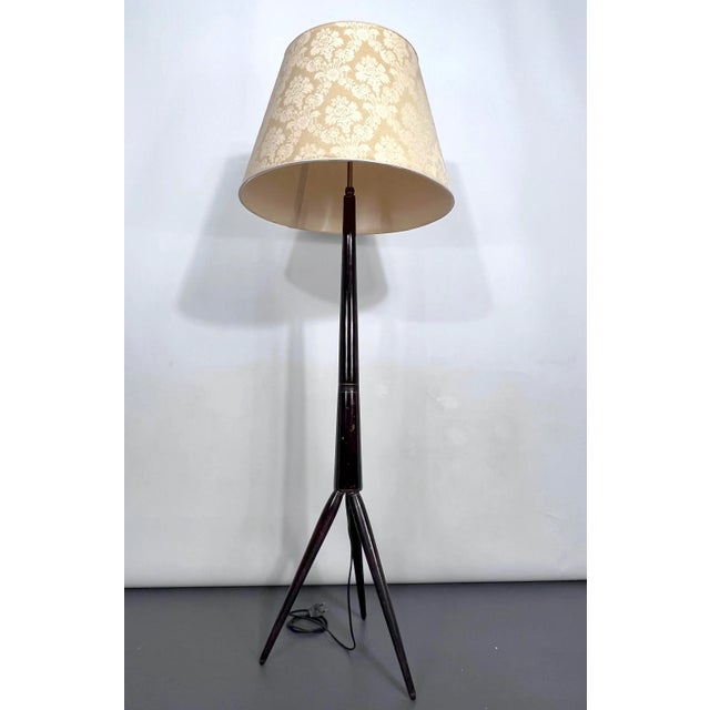 Mid-Century Modern Wood Tripod Floor Lamp, Italy, 1950s For Sale - Image 11 of 12