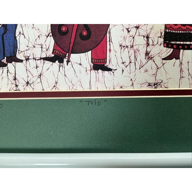 1990s Amos Amit “Trio” Signed Numbered 460/500 Batik Print Israeli Jewish Art Matted For Sale - Image 4 of 5