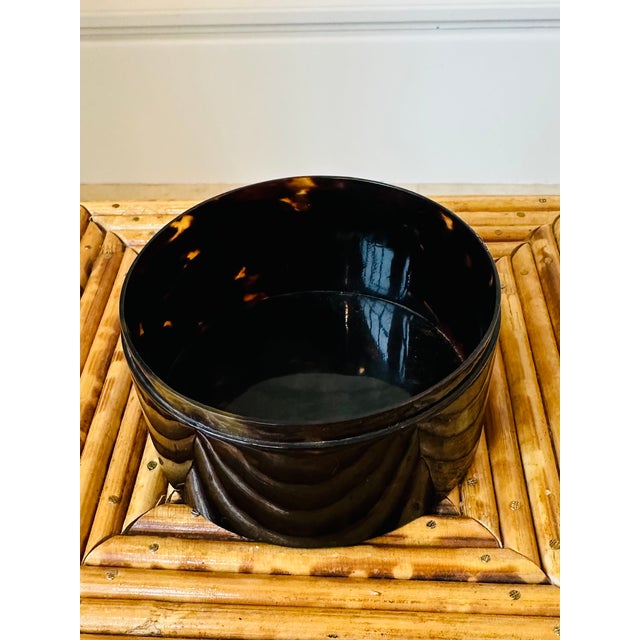 Mid 20th Century Vintage Round Faux Tortoiseshell Box For Sale - Image 5 of 10