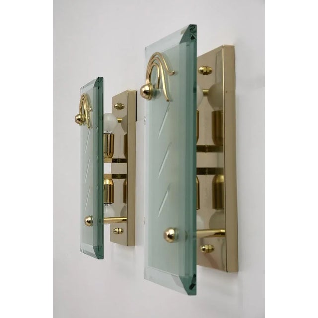 Mid-Century Modern Italian Crystal and Brass Wall Light, 1970s, Set of 2 For Sale - Image 9 of 10