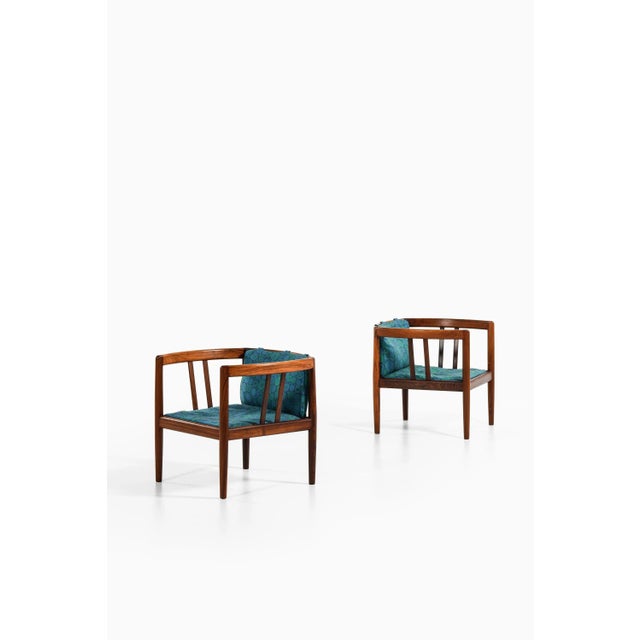 Easy Chairs in Rosewood and Original Fabric attributed to Illum Wikkelsø, 1964, Set of 3 For Sale - Image 3 of 8