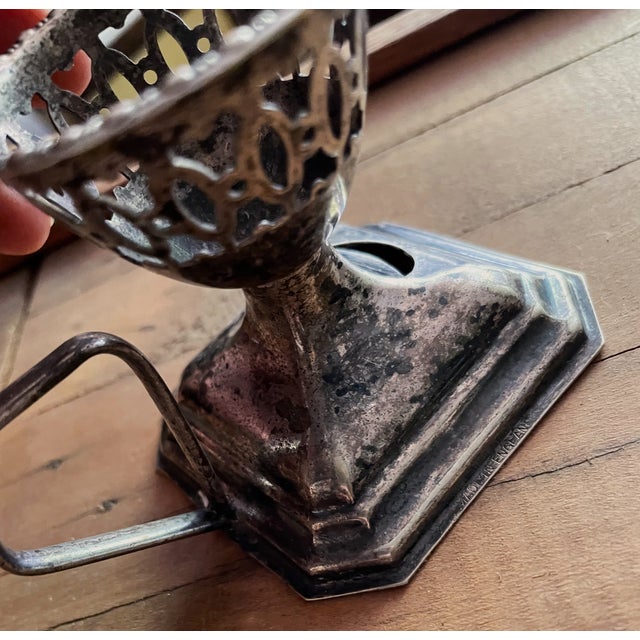 Mid 20th Century English Silverplate Epns Hard/Soft Boiled Egg Handled Server/Holder/Cup For Sale - Image 10 of 10