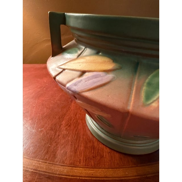 Art Deco Roseville Pottery Futura Jardiniere Planter 616-7 Art Deco Unmarked Ca. 1928 For Sale - Image 3 of 18