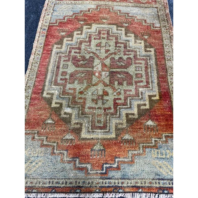 Contemporary Turkish Yastik Rug 1'7" x 2'4" For Sale - Image 3 of 5