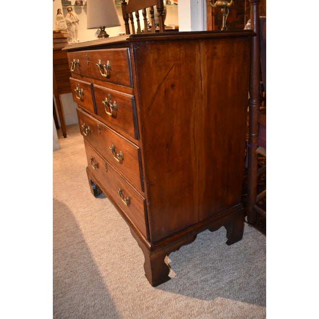 18th Century English Walnut "Bachelors Chest" For Sale - Image 4 of 7