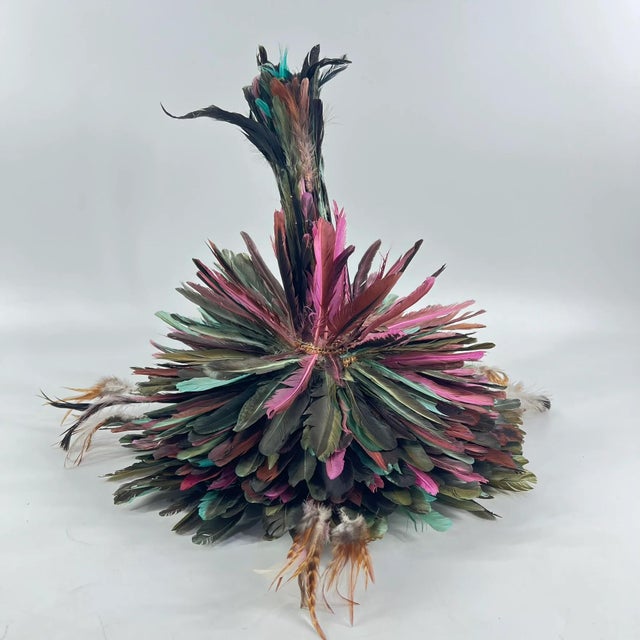 Early 20th Century Bamileke Juju Feather Headdress On Woven Basketry Cameroon For Sale - Image 13 of 15