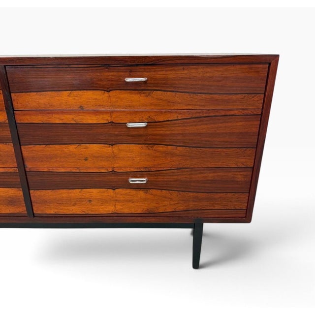 Wood Mid-Century Danish Modern Rosewood Dresser - Refinished! For Sale - Image 7 of 9
