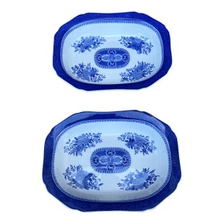 Pair of Copeland Spode Fitzhugh Blue Oval Vegetable Bowls, Circa 1960’s For Sale