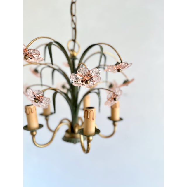Italian Pink Glass Floral Chandelier with Gilt Tole Leaves from Banci Firenze, 1970s For Sale - Image 12 of 16