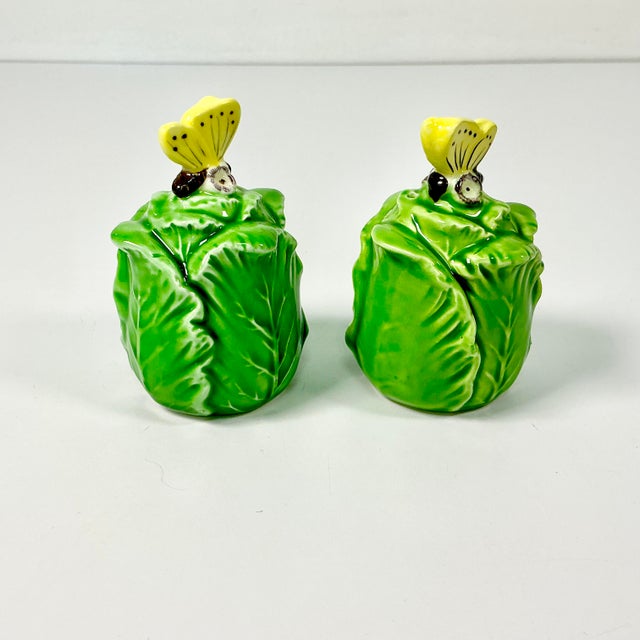 1970s 1970s Vintage Boho Chic Hollywood Regency Lettuce Leaf Salt & Pepper Shakers - A Pair. For Sale - Image 5 of 11